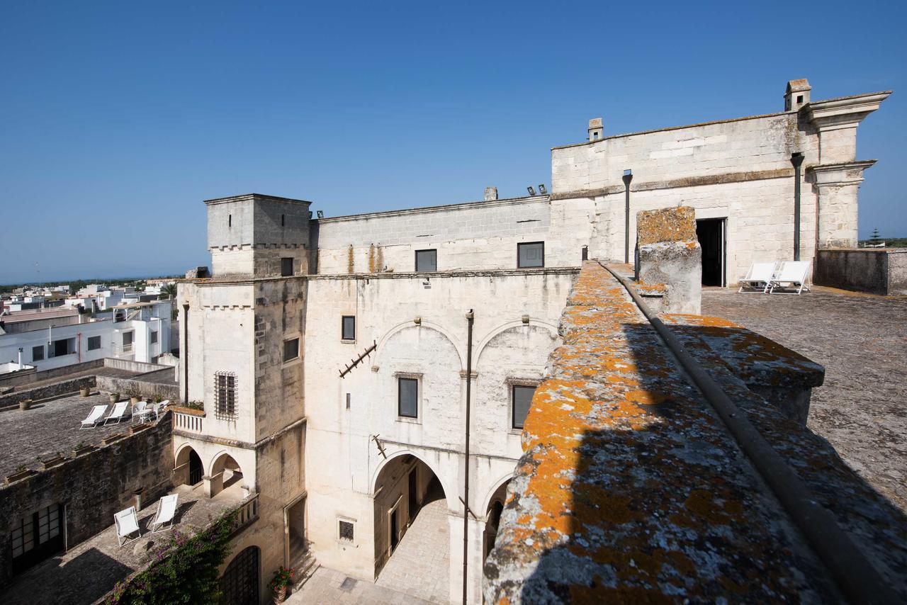 Castello Di Casamassella Bed & Breakfast Room photo