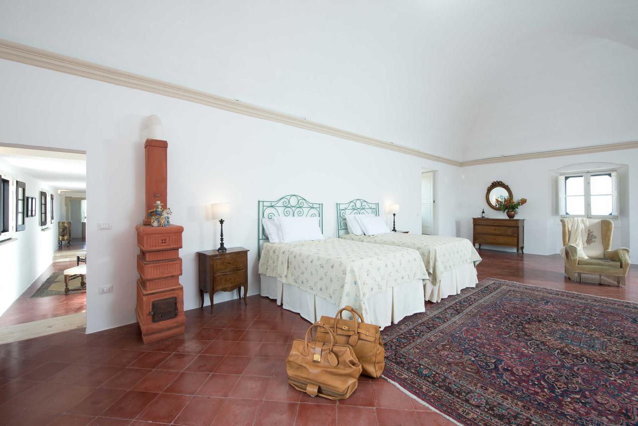 Castello Di Casamassella Bed & Breakfast Room photo